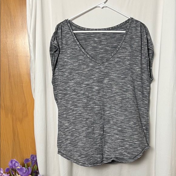 Lululemon Sweat Times Short Sleeve Heathered Black Tee Size XL - Picture 3 of 8